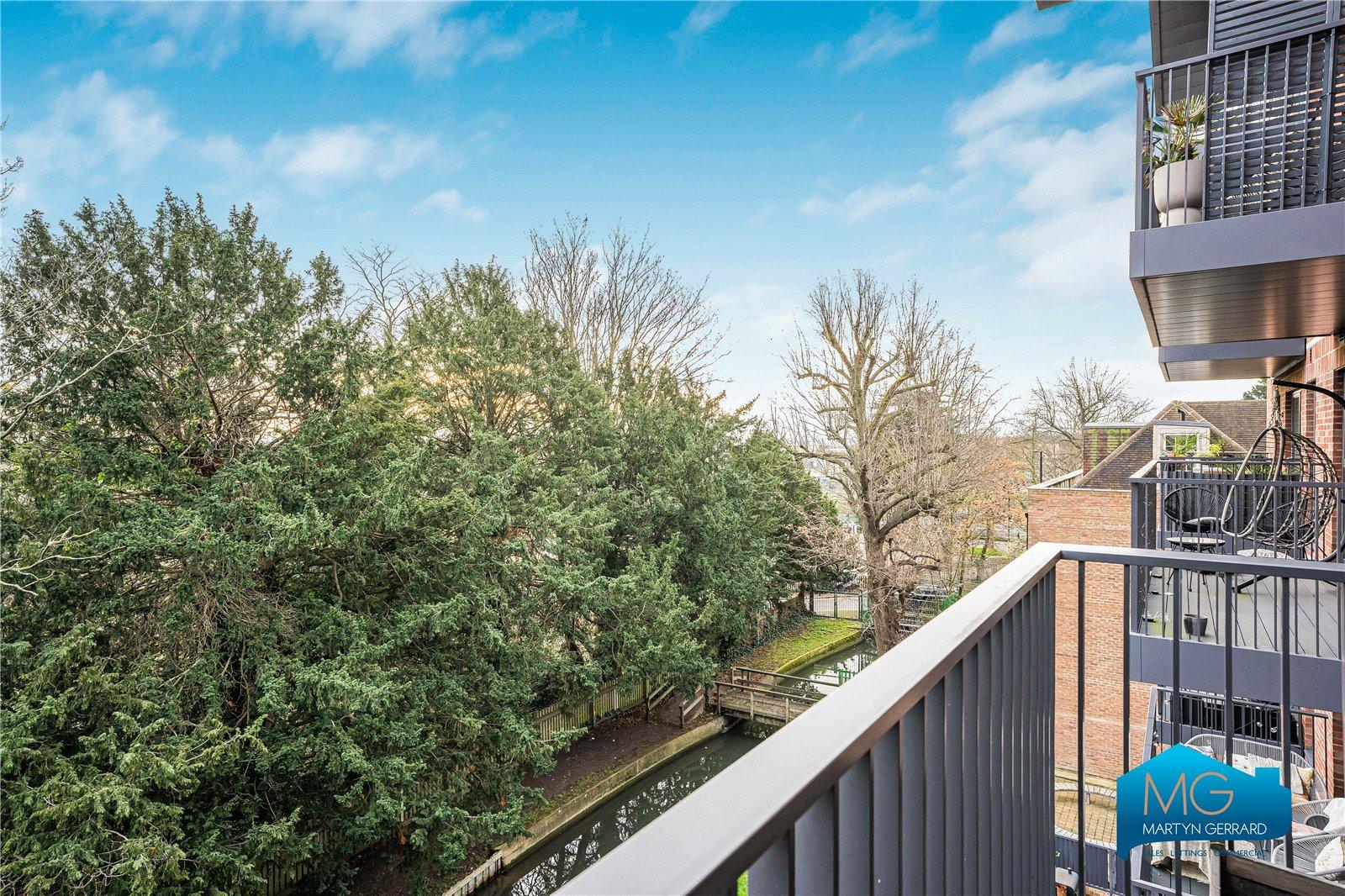 1 bedroom Apartment to rent - Martyn Gerrard