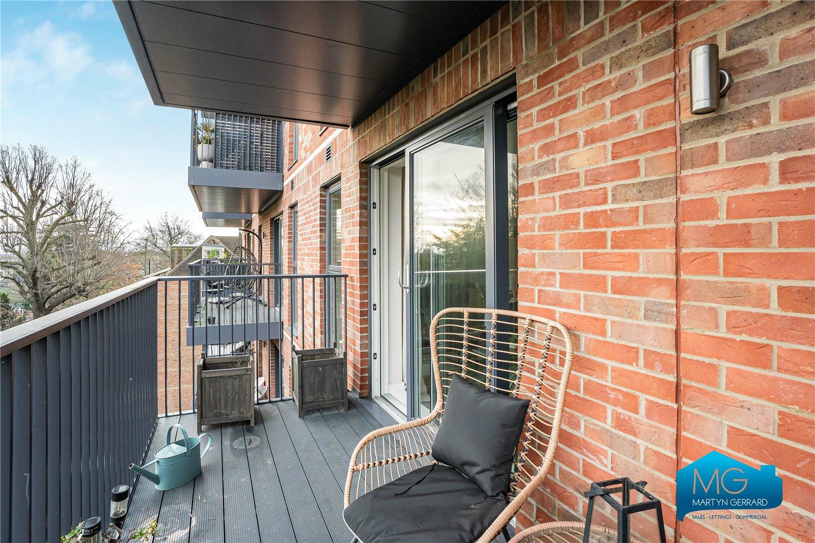 1 bedroom Apartment to rent - Martyn Gerrard