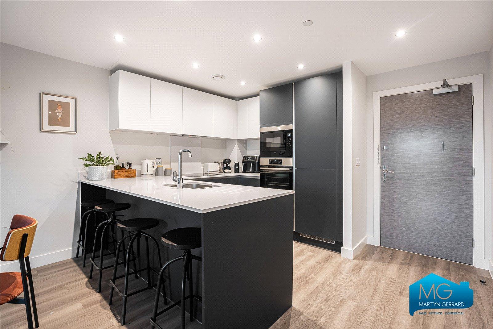 1 bedroom Apartment to rent - Martyn Gerrard