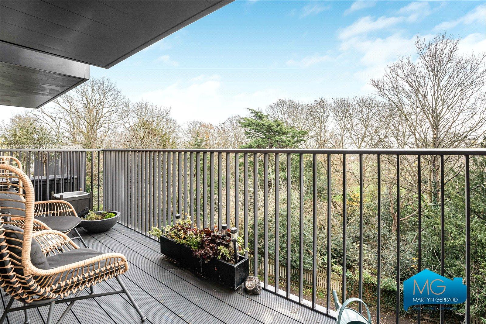 1 bedroom Apartment to rent - Martyn Gerrard
