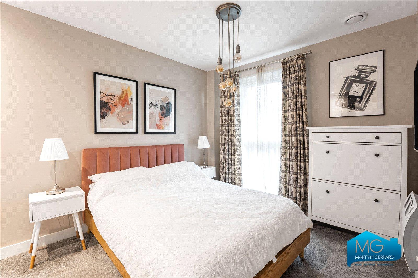 1 bedroom Apartment to rent - Martyn Gerrard
