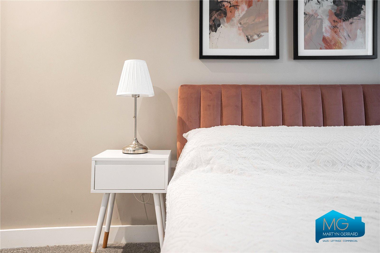 1 bedroom Apartment to rent - Martyn Gerrard