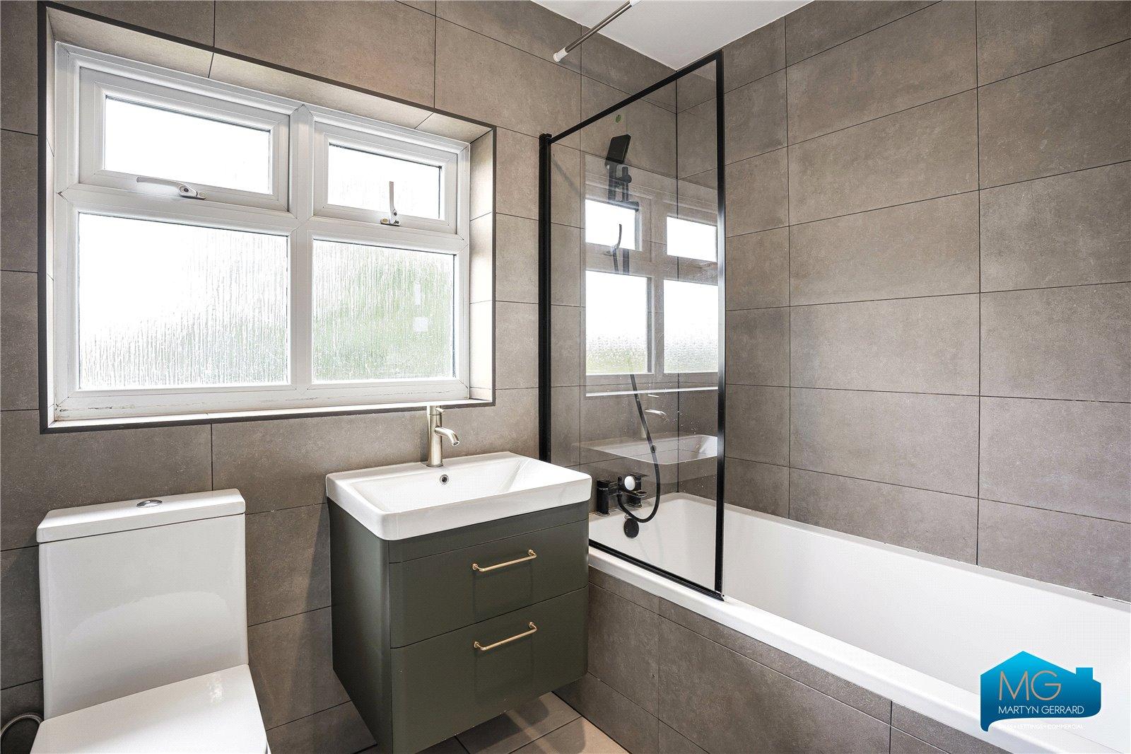5 bedroom Semi-Detached House to rent - Martyn Gerrard