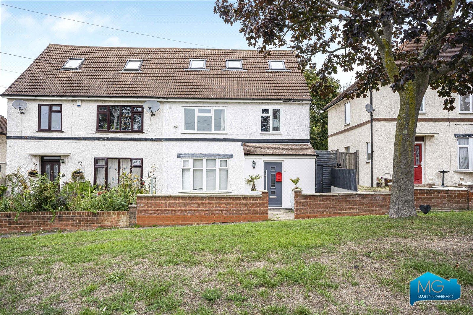 5 bedroom Semi-Detached House to rent - Martyn Gerrard
