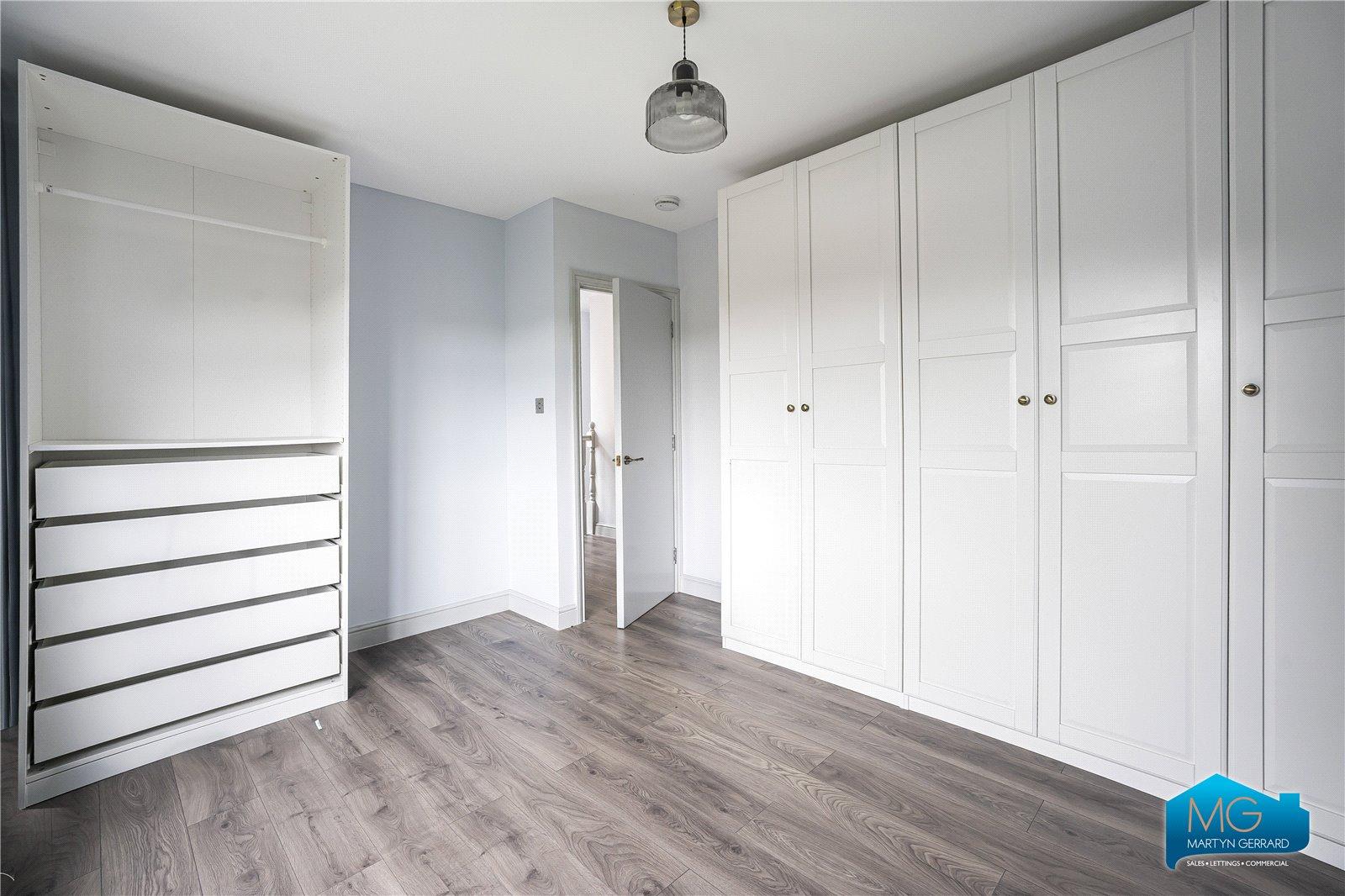 5 bedroom Semi-Detached House to rent - Martyn Gerrard