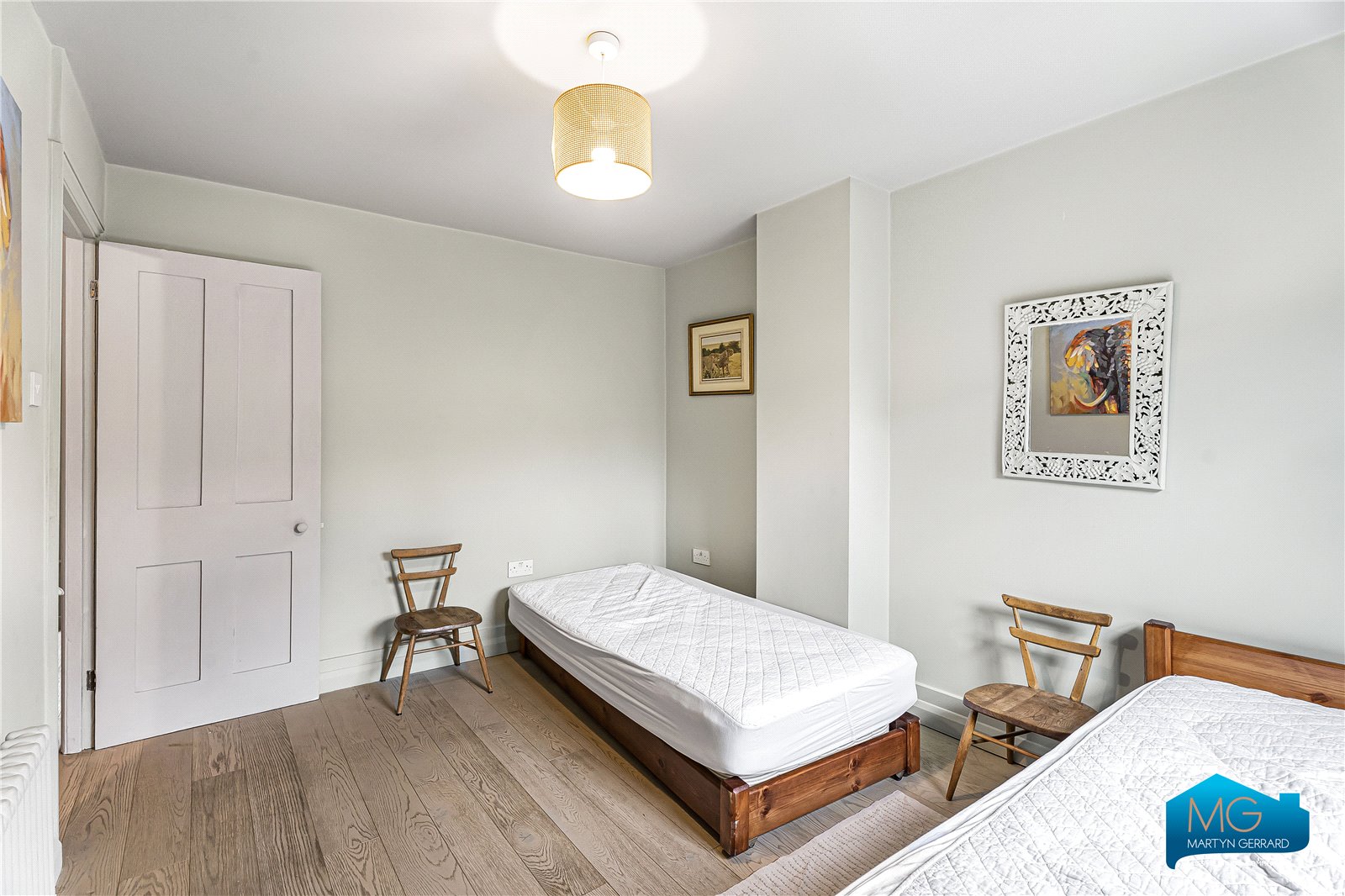 2 bedroom Semi-Detached House to rent - Martyn Gerrard
