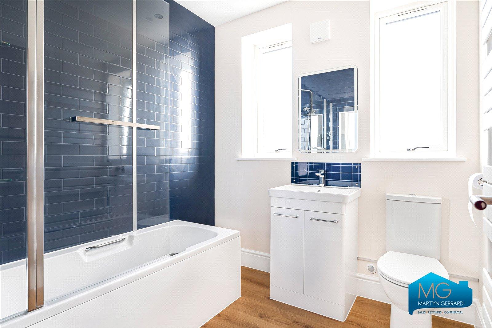 4 bedroom Semi-Detached House to rent - Martyn Gerrard