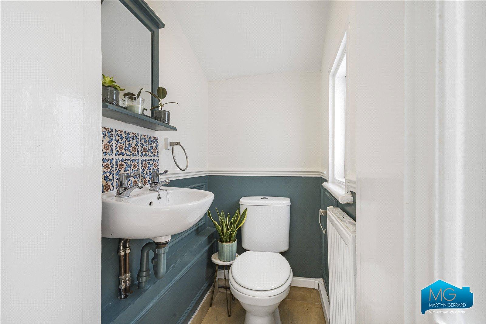 5 bedroom Semi-Detached House to rent - Martyn Gerrard