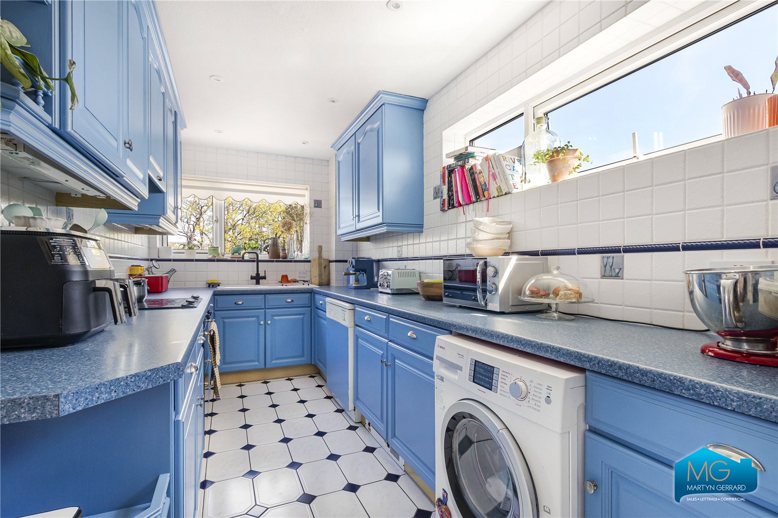 High Beech, Eversley Park Road, Winchmore Hill, London, N21+  - Martyn Gerrard