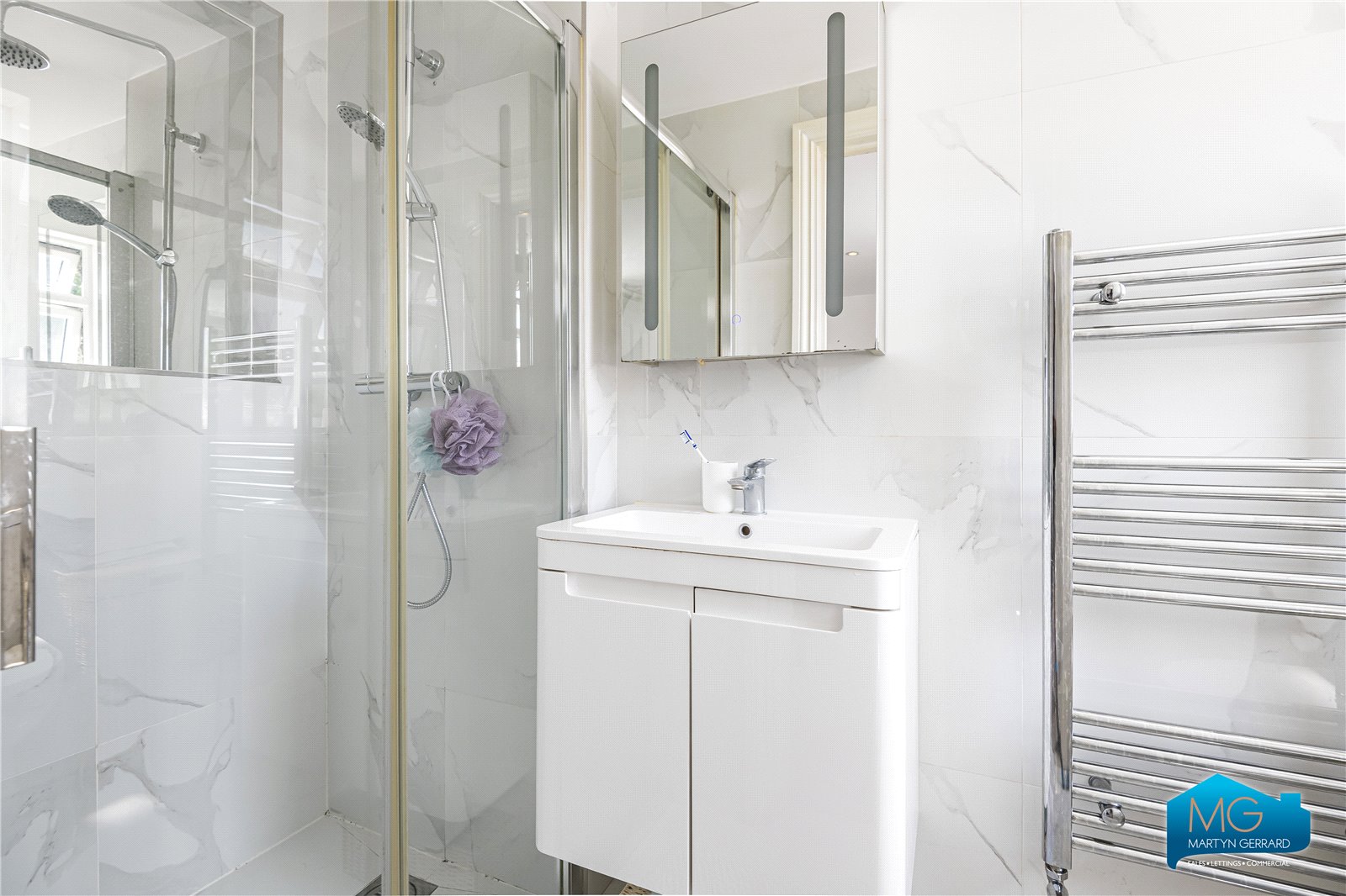 4 bedroom Terraced House to rent - Martyn Gerrard