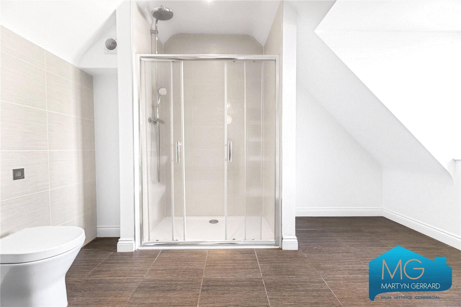 4 bedroom Detached House to rent - Martyn Gerrard