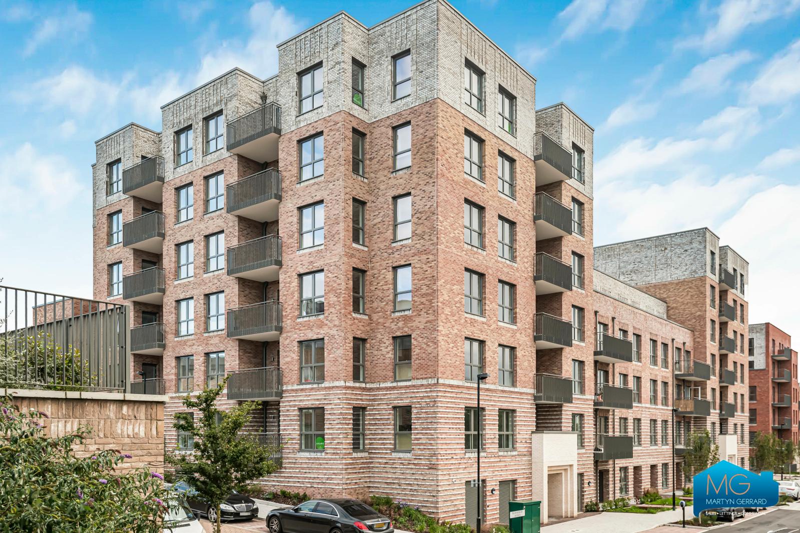 2 bedroom Apartment to rent - Martyn Gerrard