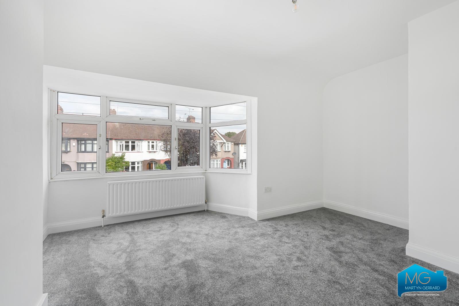2 bedroom Terraced House to rent - Martyn Gerrard
