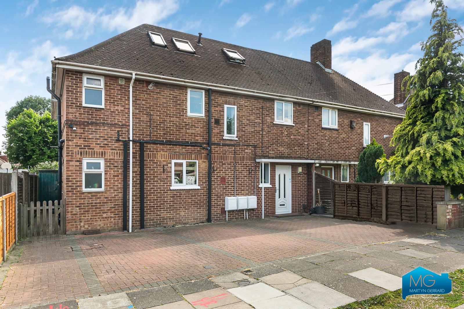 2 bedroom Apartment to rent - Martyn Gerrard