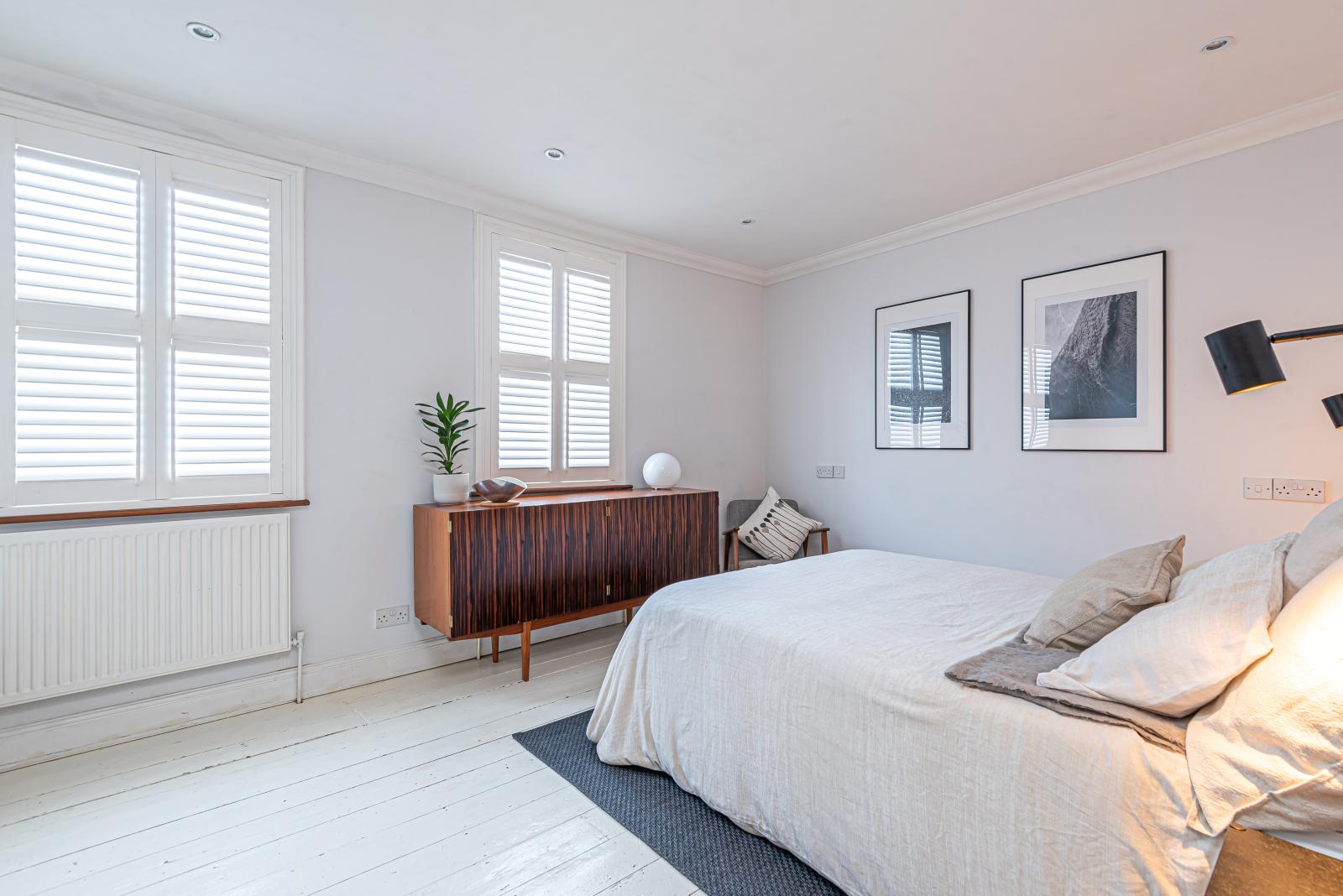 2 bedroom Terraced House to rent - Martyn Gerrard