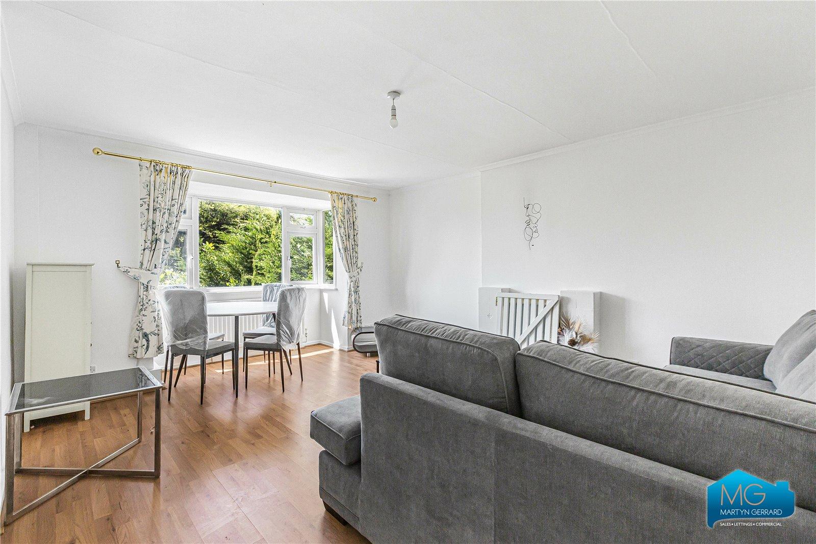 2 bedroom Maisonette to rent - Martyn Gerrard