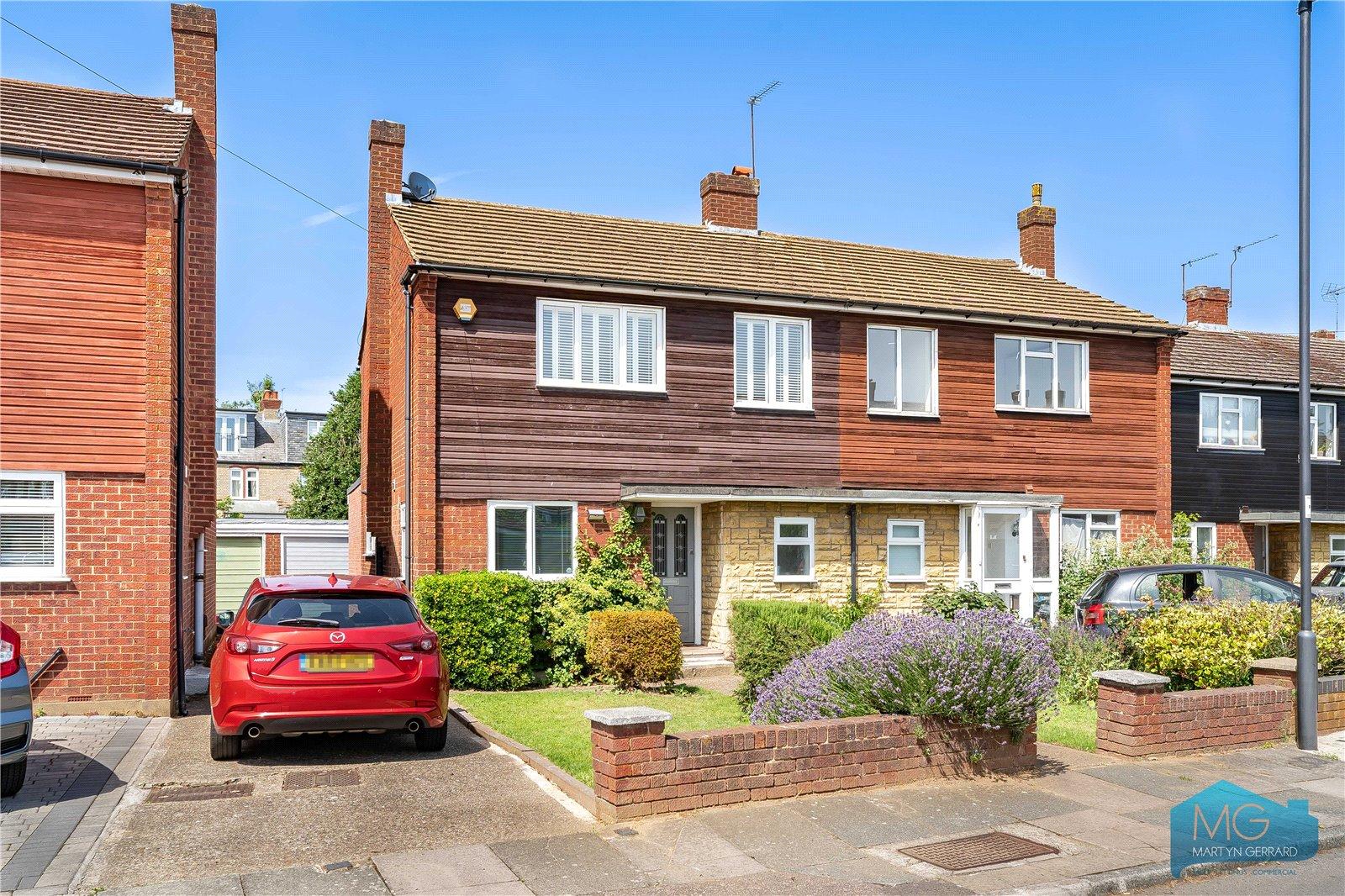 3 bedroom Semi-Detached House for sale - Martyn Gerrard