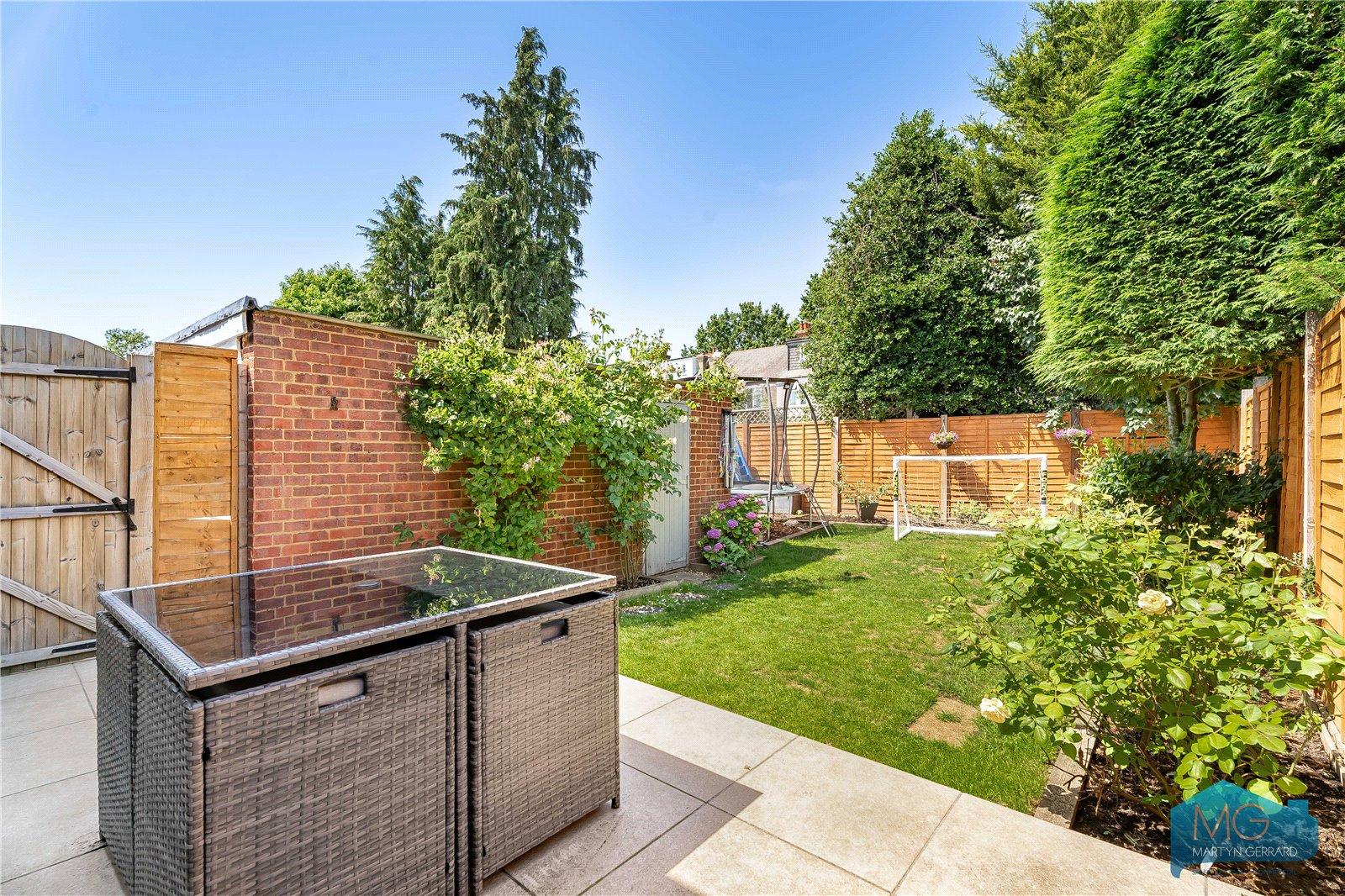3 bedroom Semi-Detached House for sale - Martyn Gerrard