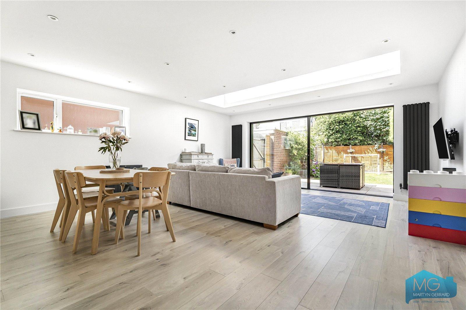 3 bedroom Semi-Detached House for sale - Martyn Gerrard