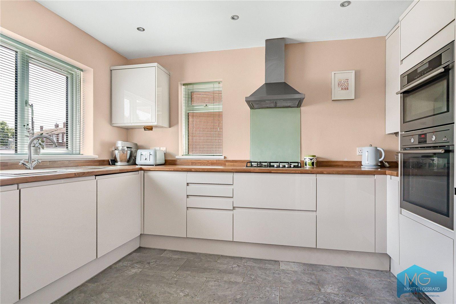 3 bedroom Semi-Detached House for sale - Martyn Gerrard