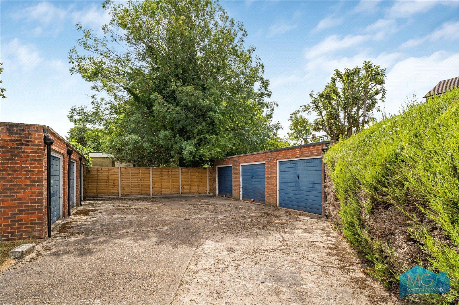 2 bedroom Ground Floor Flat for sale - Martyn Gerrard