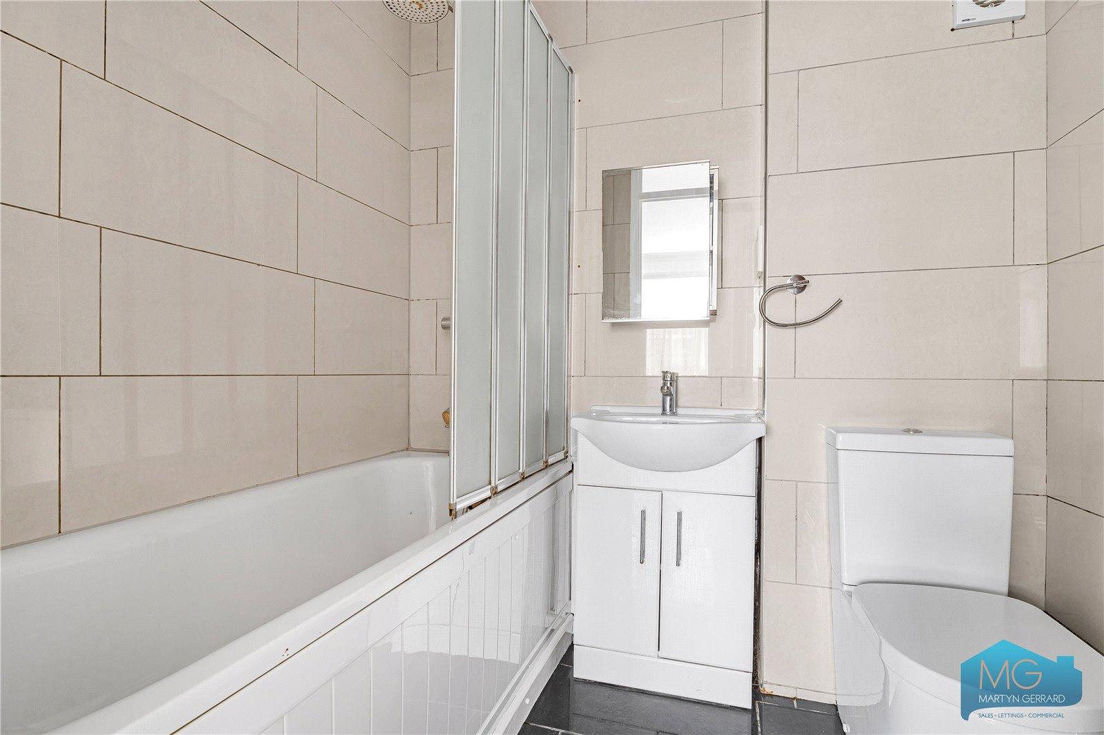 2 bedroom Ground Floor Flat for sale - Martyn Gerrard