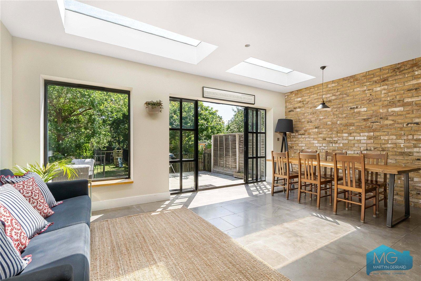4 bedroom Semi-Detached House for sale - Martyn Gerrard