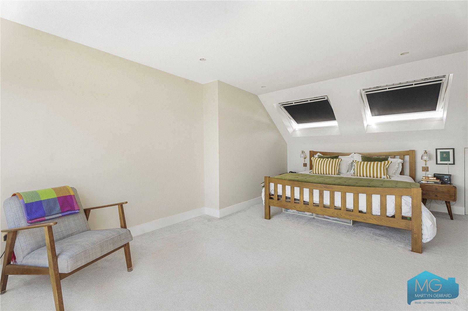 4 bedroom Semi-Detached House for sale - Martyn Gerrard