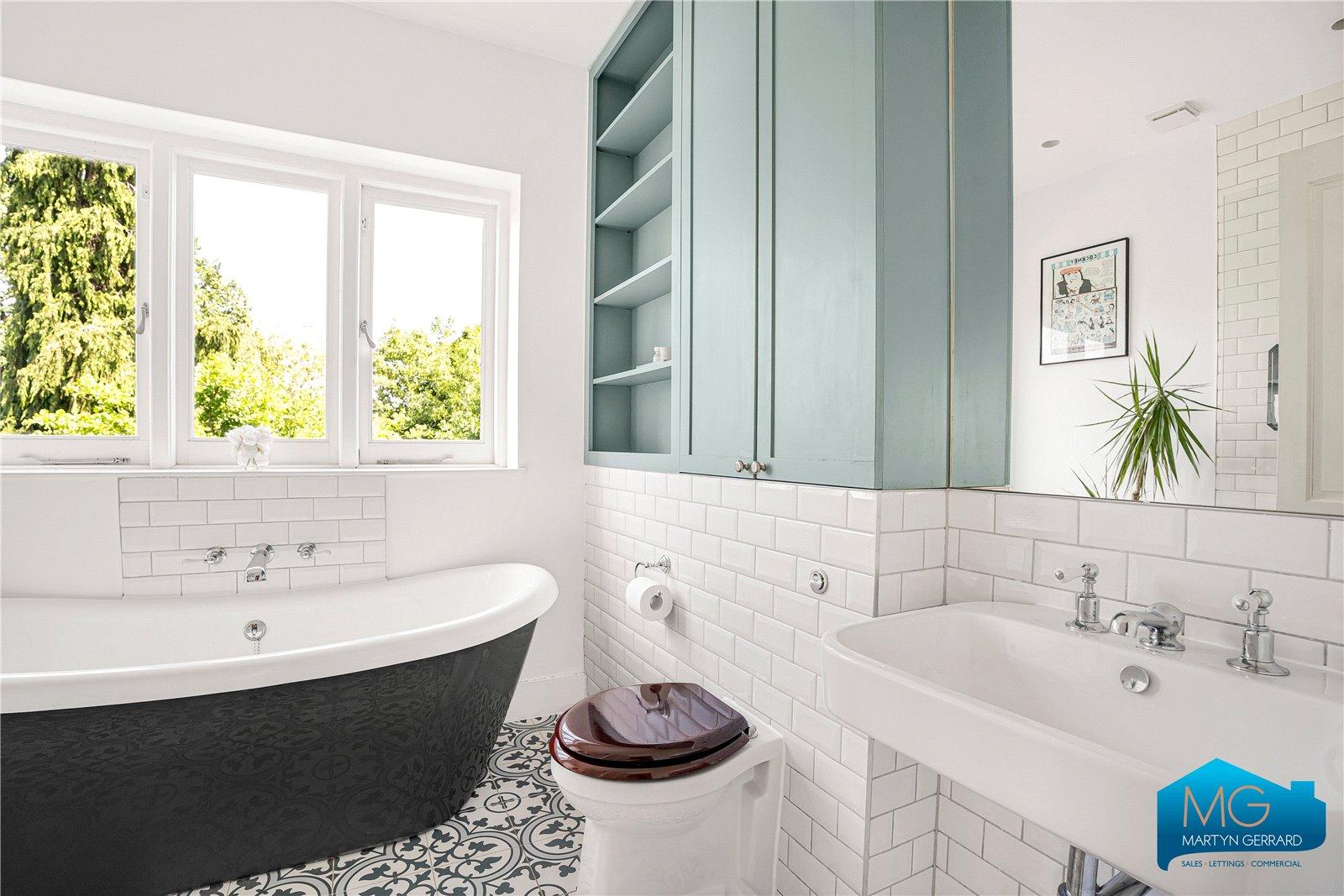 4 bedroom Semi-Detached House for sale - Martyn Gerrard