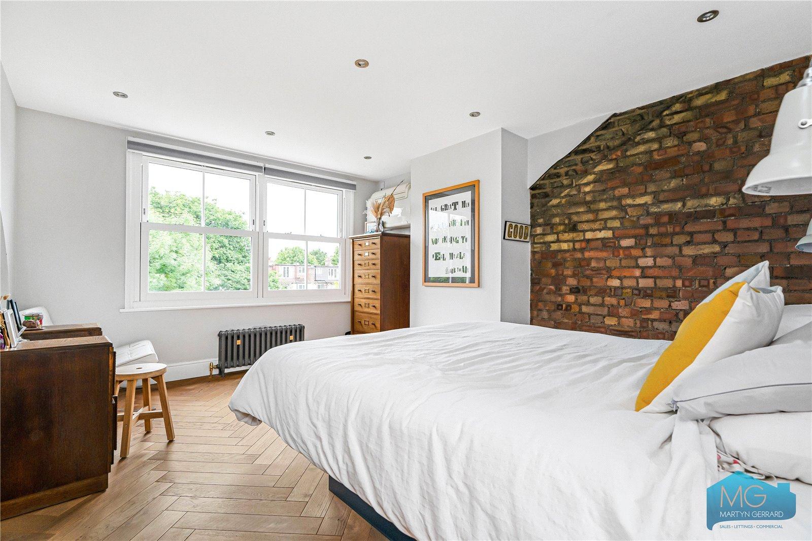 5 bedroom Terraced House for sale - Martyn Gerrard