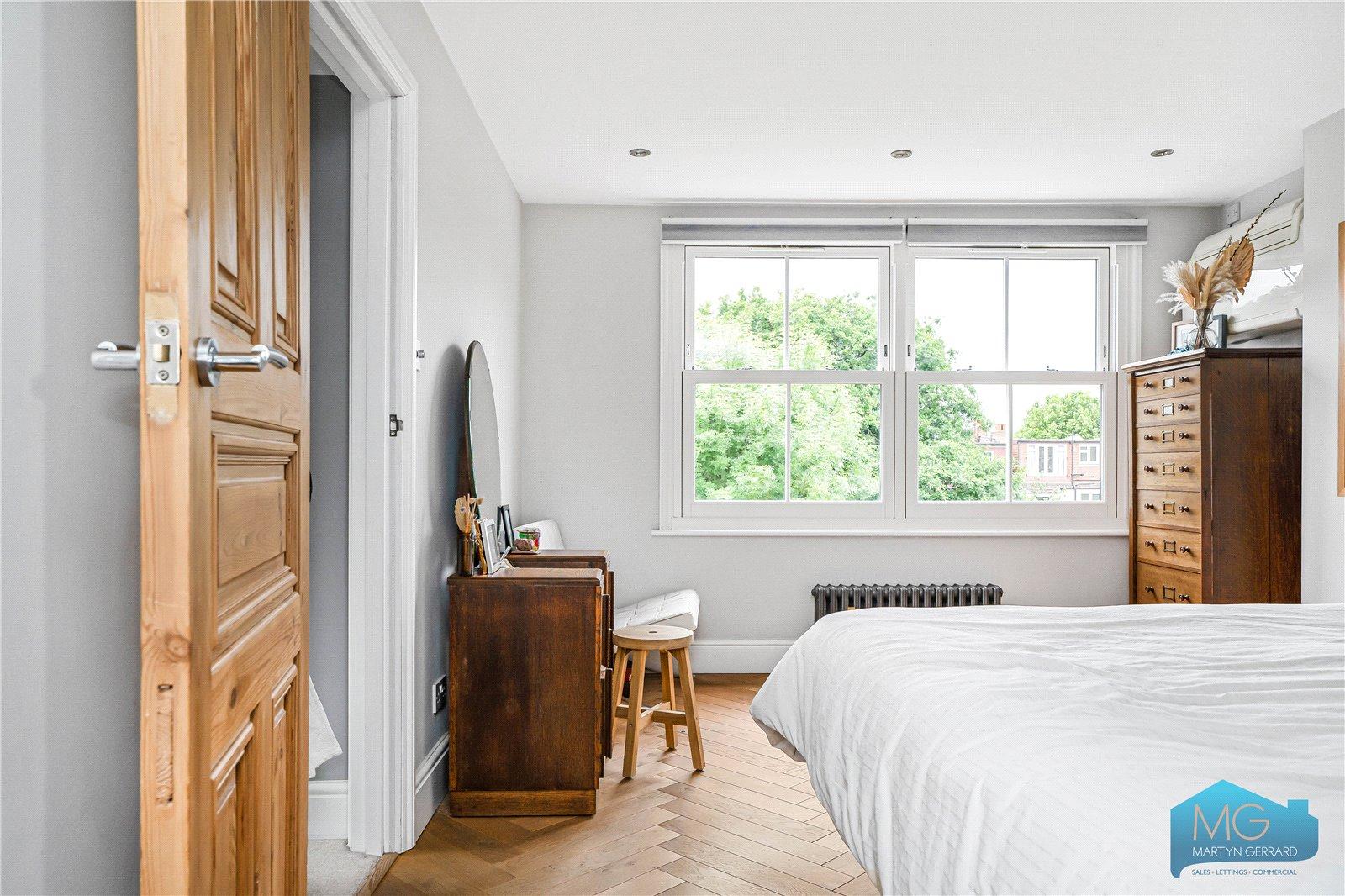 5 bedroom Terraced House for sale - Martyn Gerrard