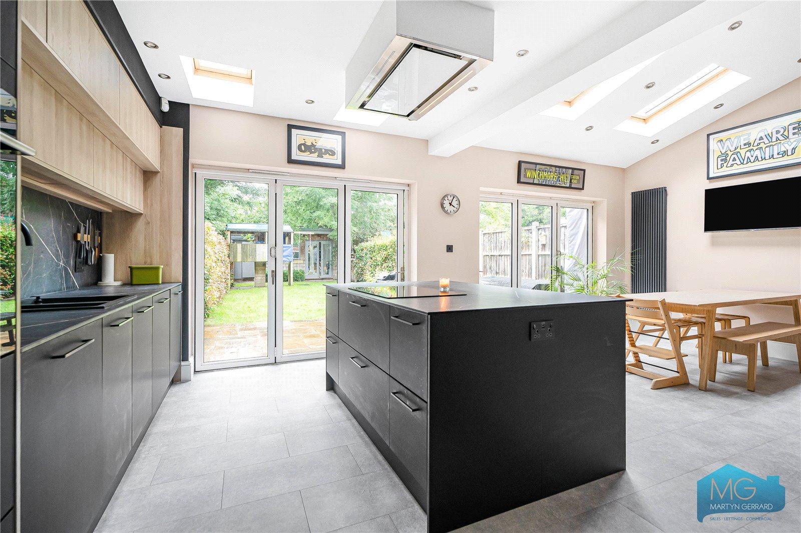 5 bedroom Terraced House for sale - Martyn Gerrard