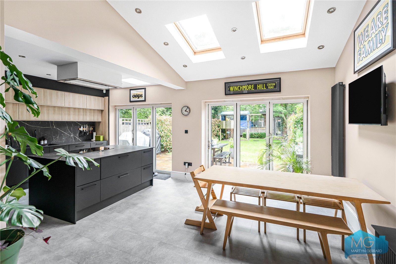 5 bedroom Terraced House for sale - Martyn Gerrard
