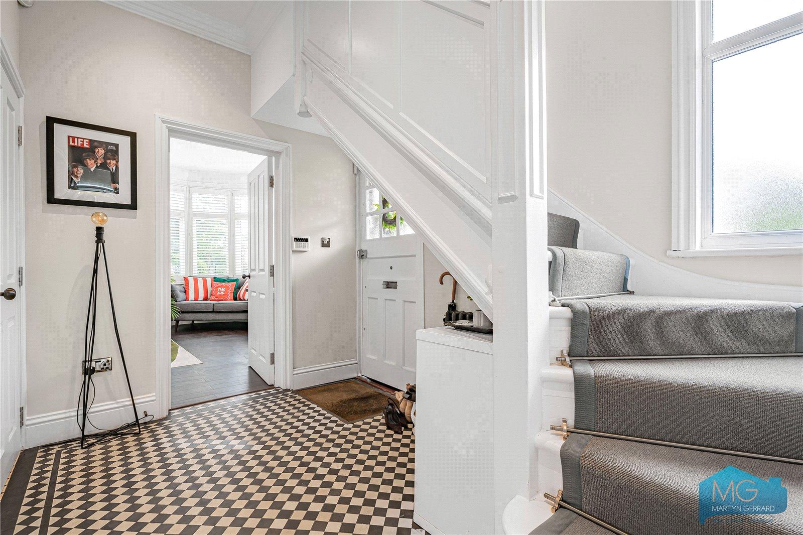 4 bedroom End of Terrace House for sale - Martyn Gerrard