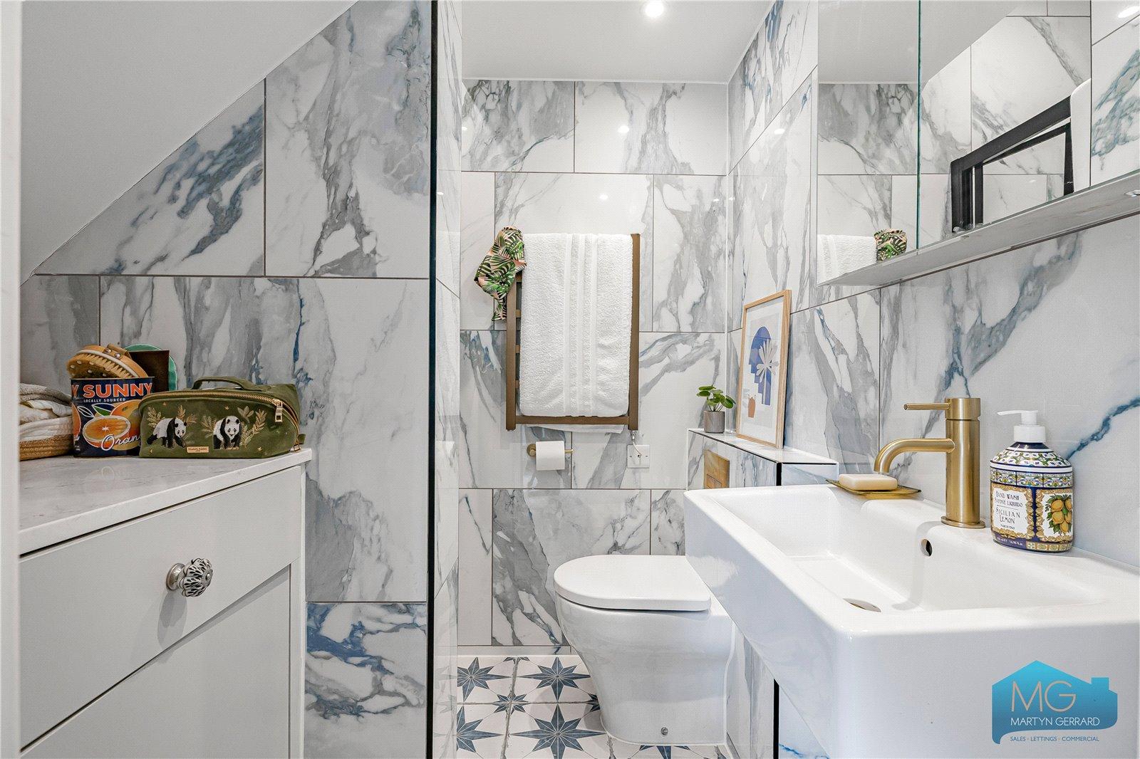 4 bedroom End of Terrace House for sale - Martyn Gerrard