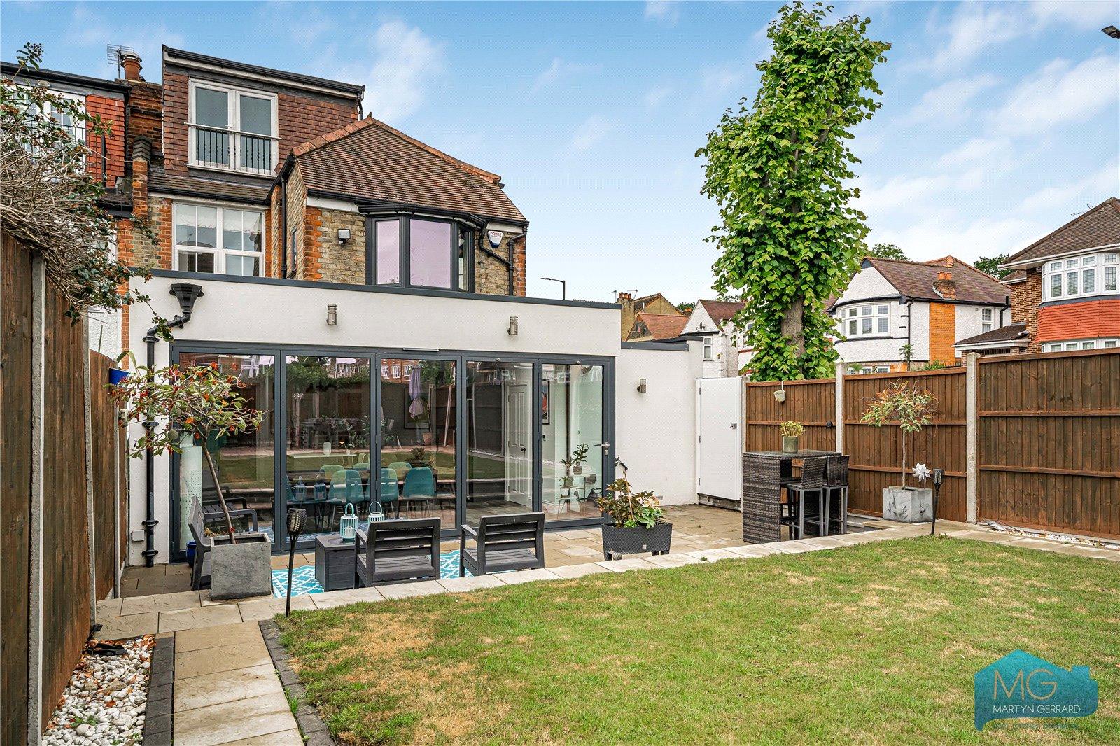 4 bedroom End of Terrace House for sale - Martyn Gerrard