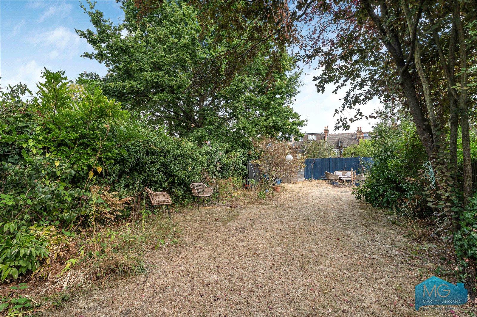 4 bedroom Terraced House for sale - Martyn Gerrard