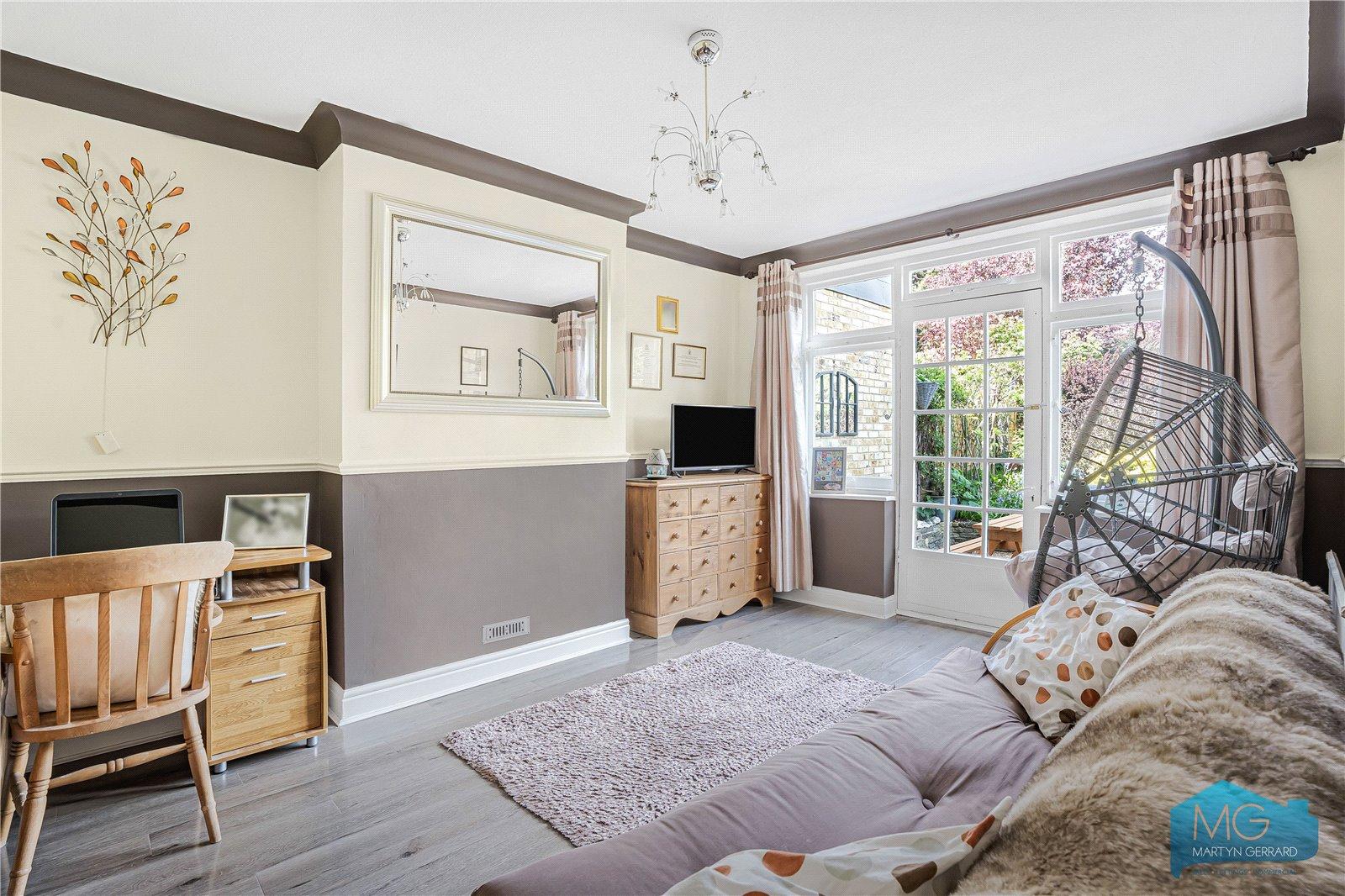 3 bedroom Semi-Detached House for sale - Martyn Gerrard