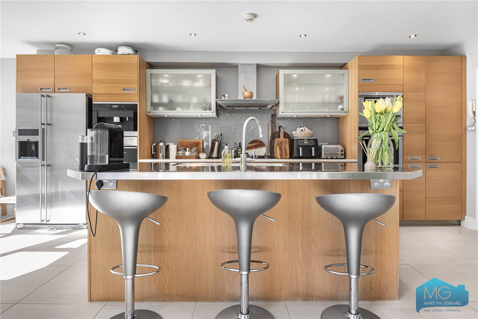5 bedroom Semi-Detached House for sale - Martyn Gerrard