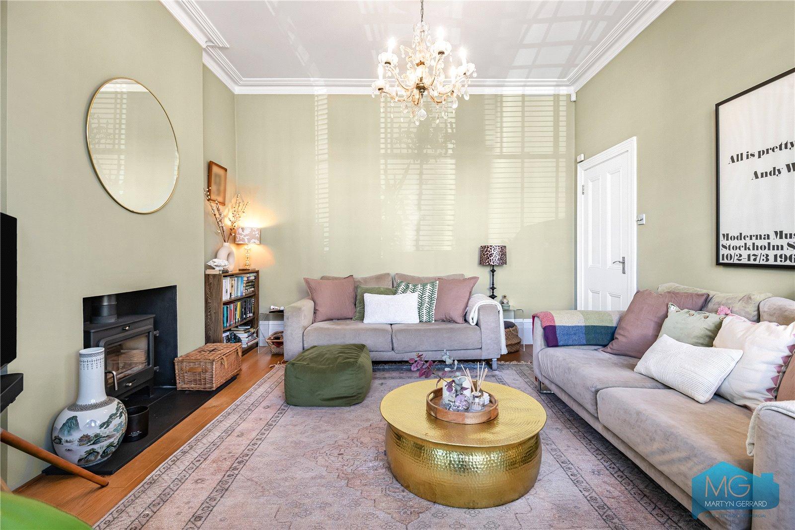 5 bedroom Semi-Detached House for sale - Martyn Gerrard