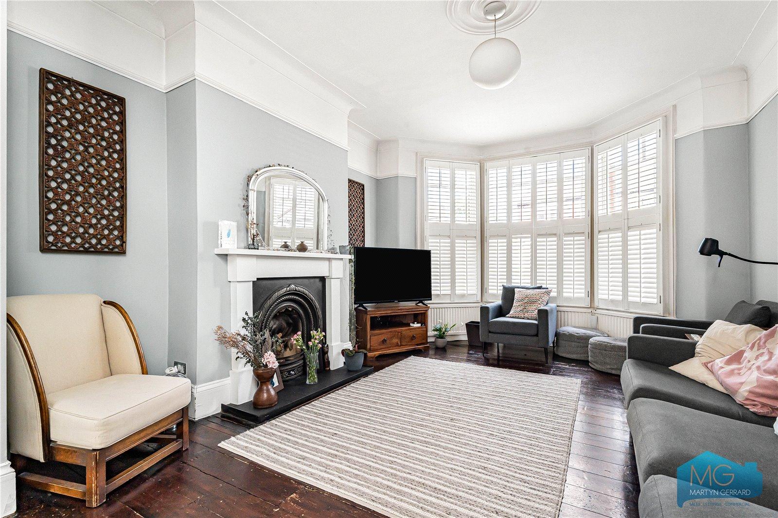4 bedroom Semi-Detached House for sale - Martyn Gerrard