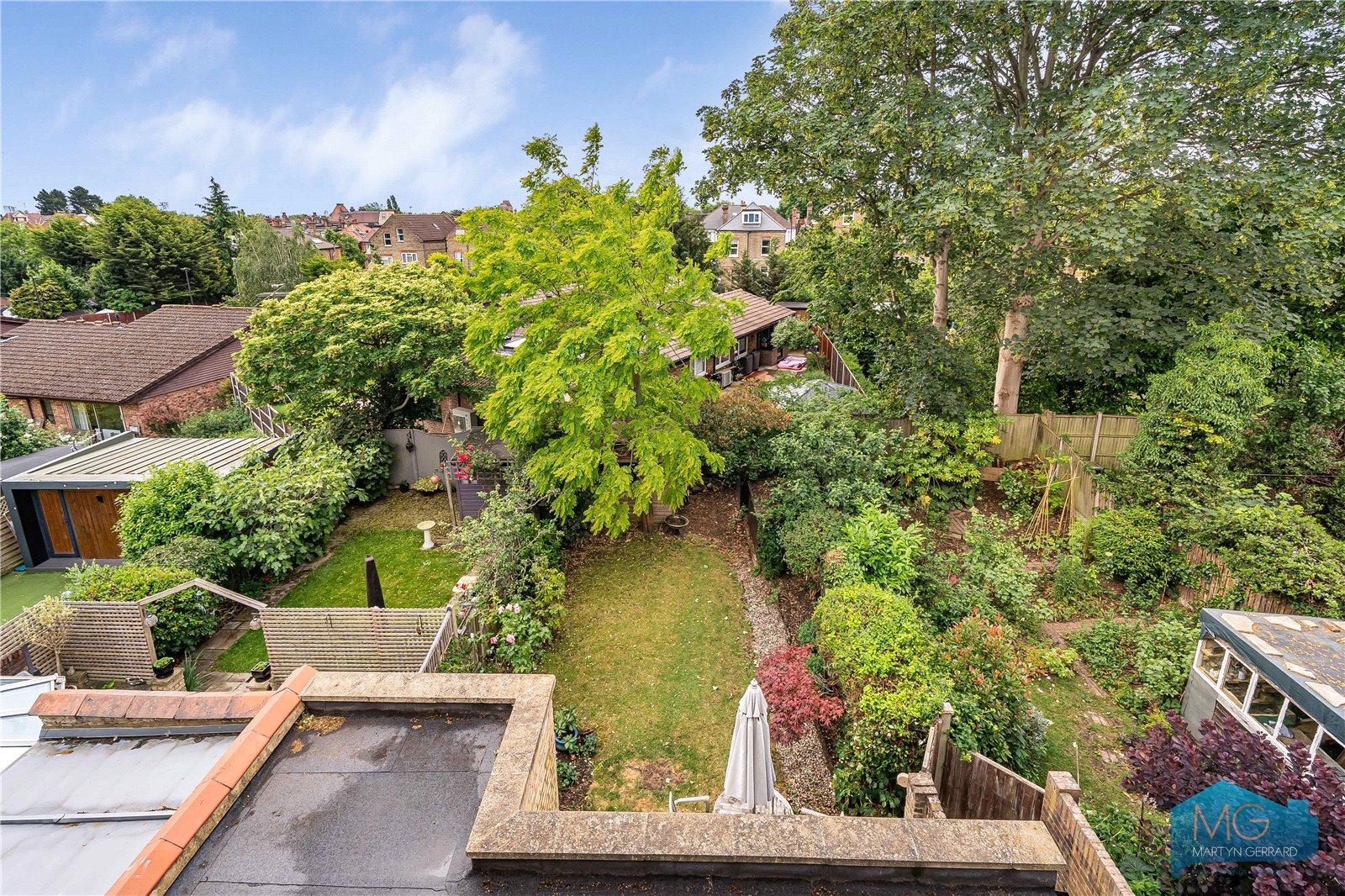 4 bedroom Semi-Detached House for sale - Martyn Gerrard