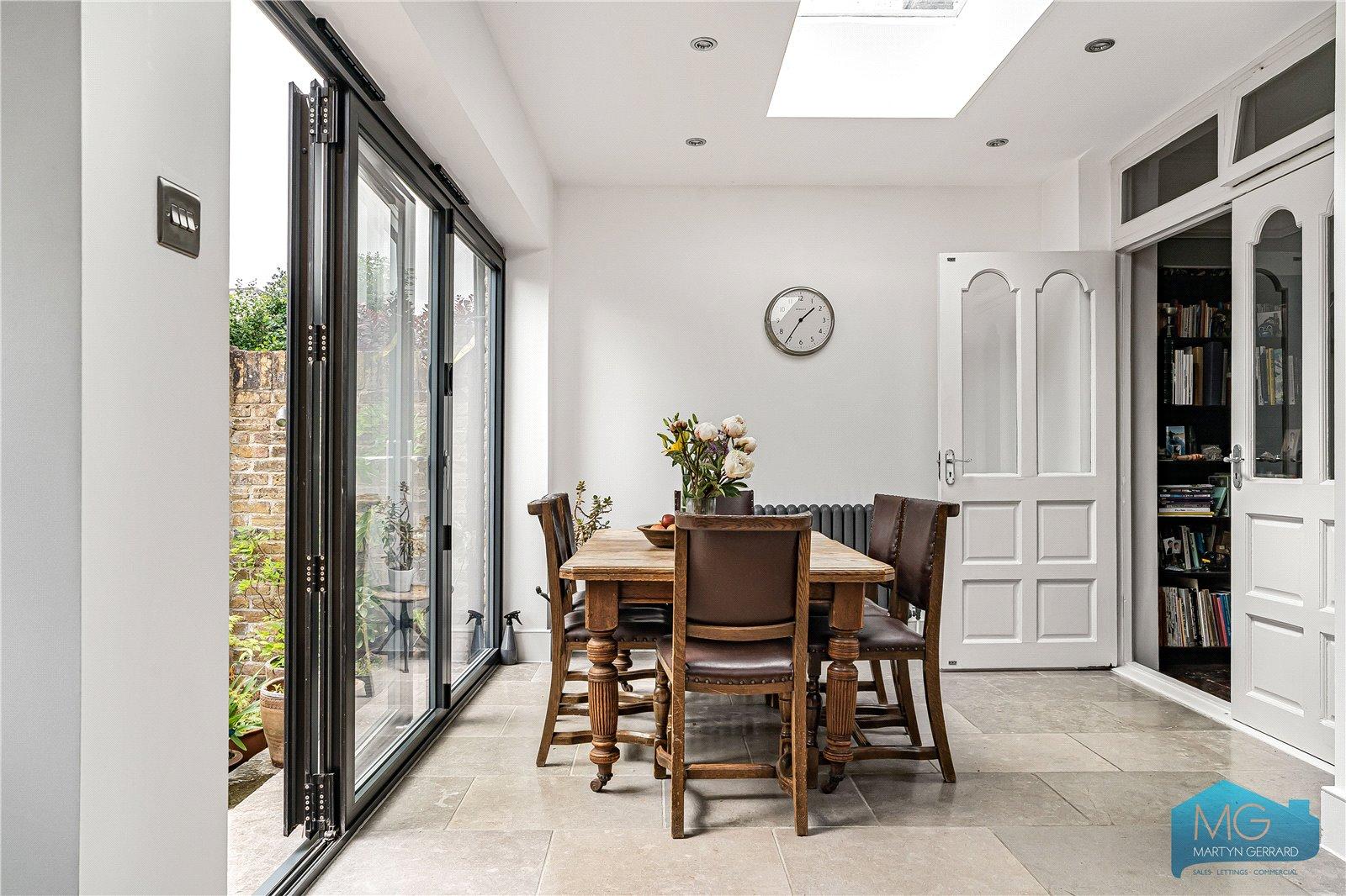 4 bedroom Semi-Detached House for sale - Martyn Gerrard