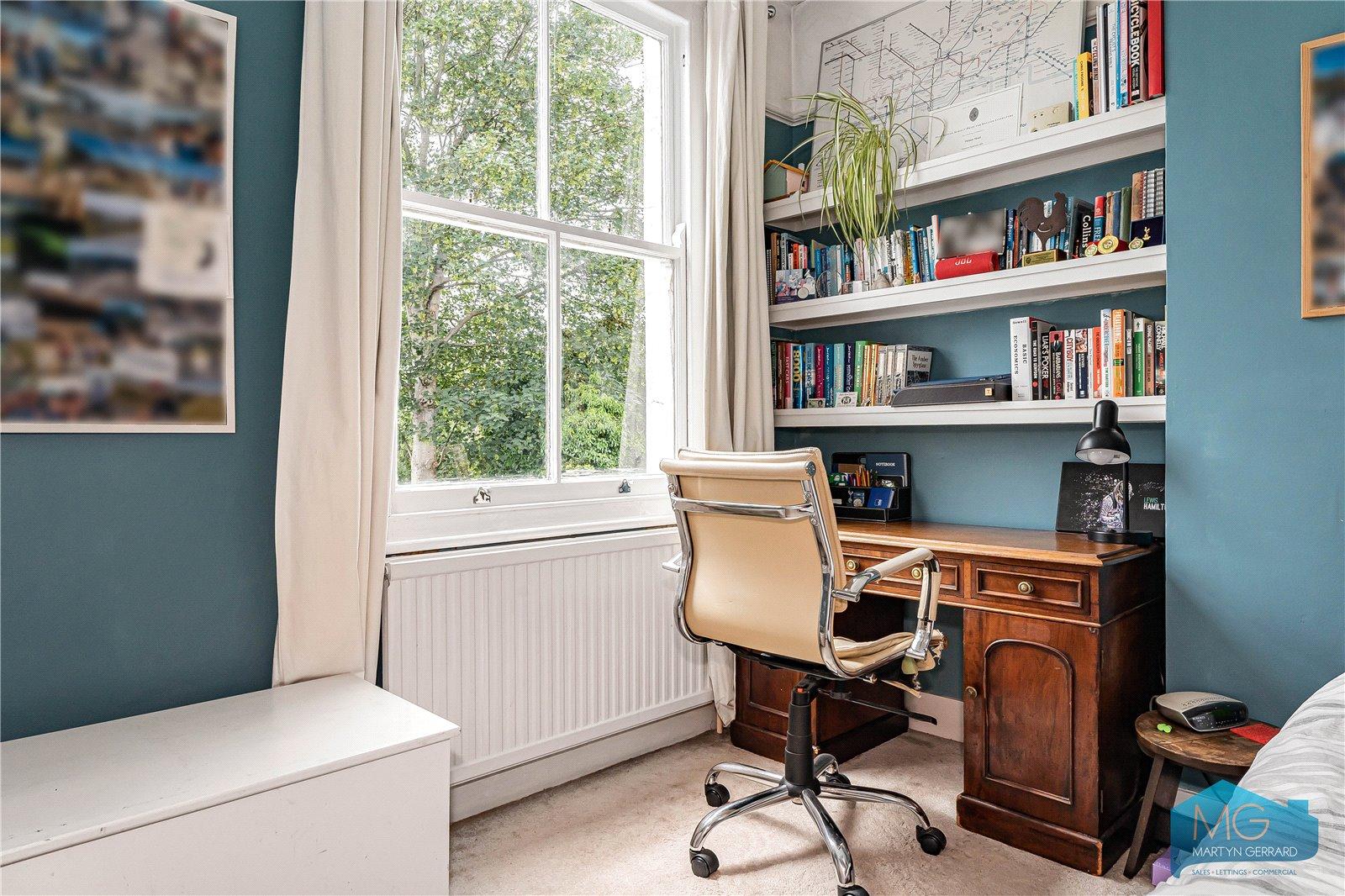 4 bedroom Semi-Detached House for sale - Martyn Gerrard