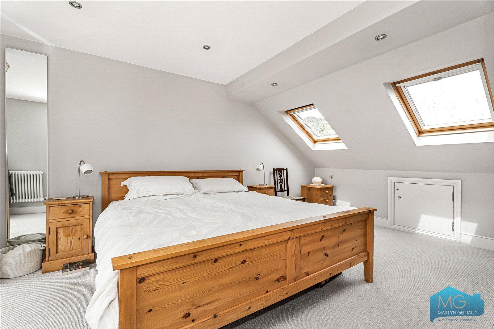 4 bedroom Semi-Detached House for sale - Martyn Gerrard