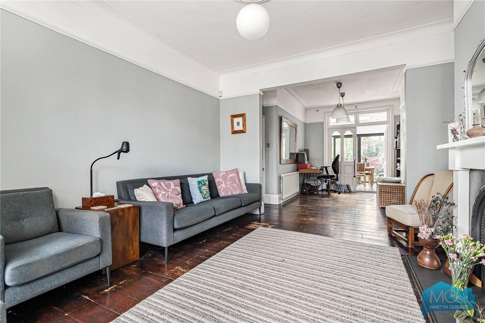 4 bedroom Semi-Detached House for sale - Martyn Gerrard