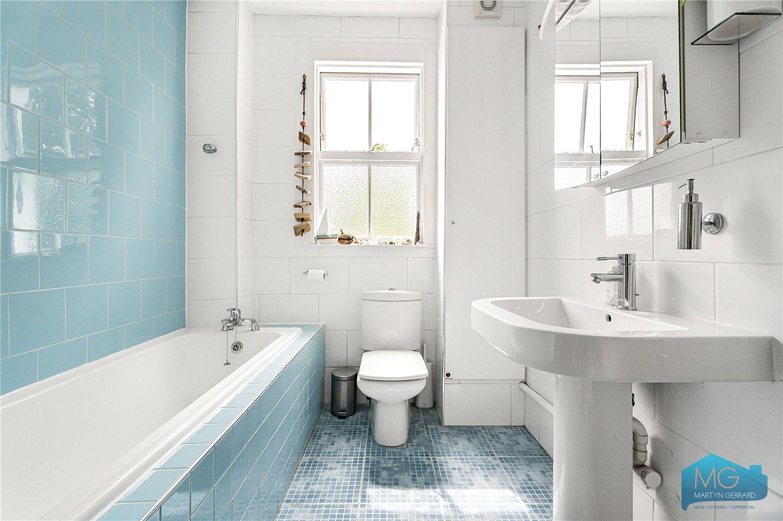 4 bedroom Semi-Detached House for sale - Martyn Gerrard