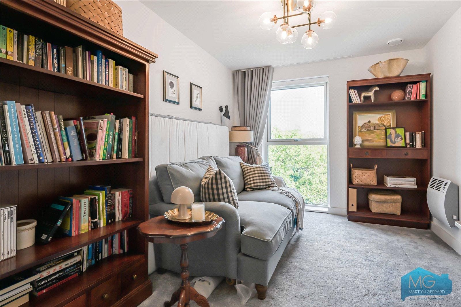 3 bedroom Apartment for sale - Martyn Gerrard