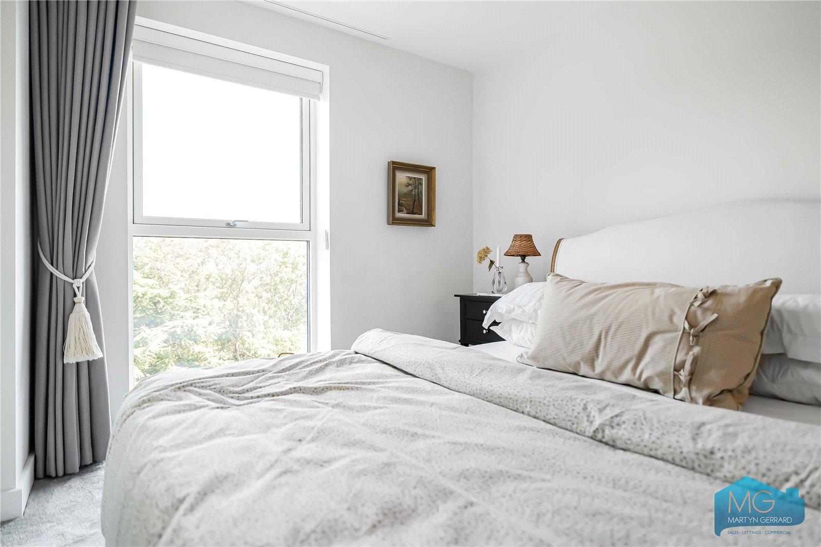 3 bedroom Apartment for sale - Martyn Gerrard