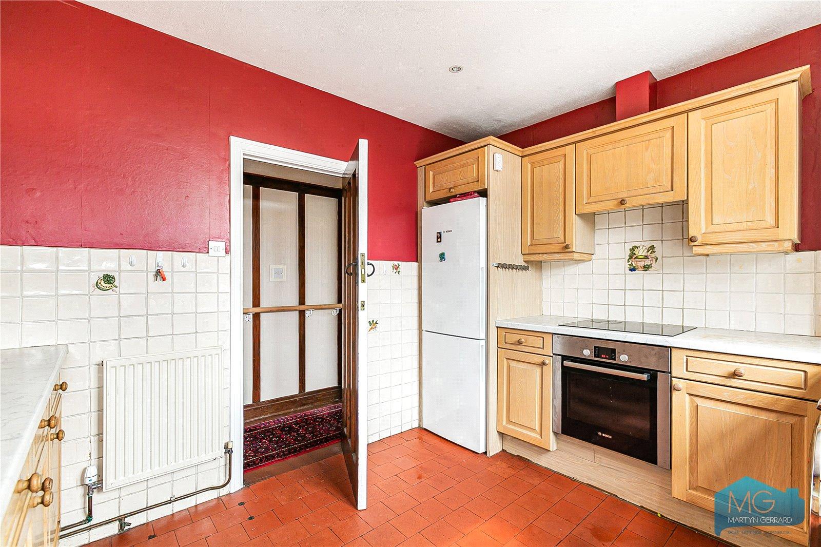3 bedroom Semi-Detached House for sale - Martyn Gerrard